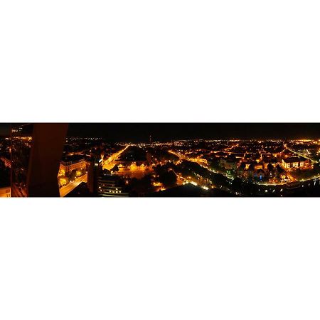 Skyhome Klaipėda Buitenkant foto